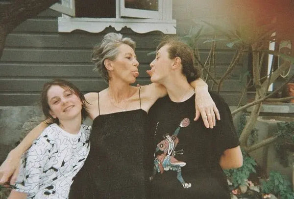 Libby Knott on Raising Resilient Girls, Vintage Markets & Learning to Let Go